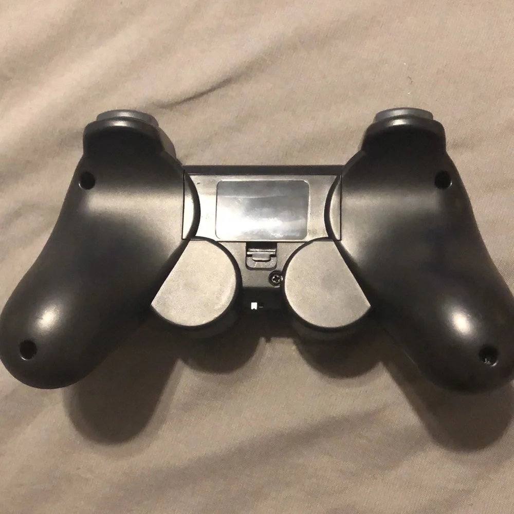 1 Cordless Controller ( fits PlayStation)